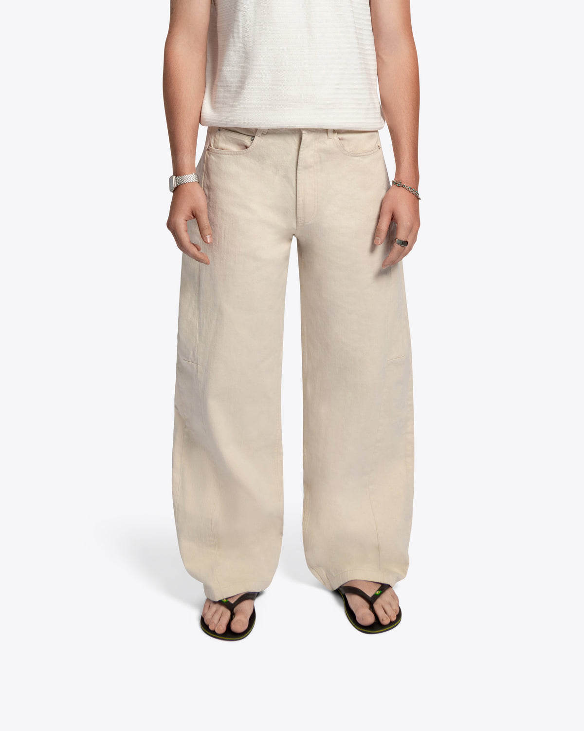 The Gallery - Wide Relax Denim - Ecru
