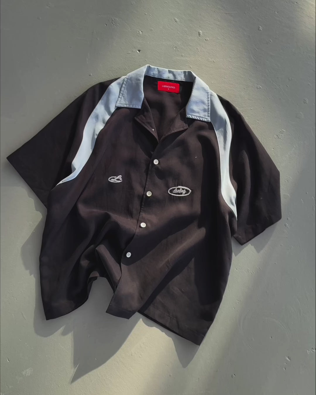 The Drift Shortsleeve Button Down - Powder Blue / Black